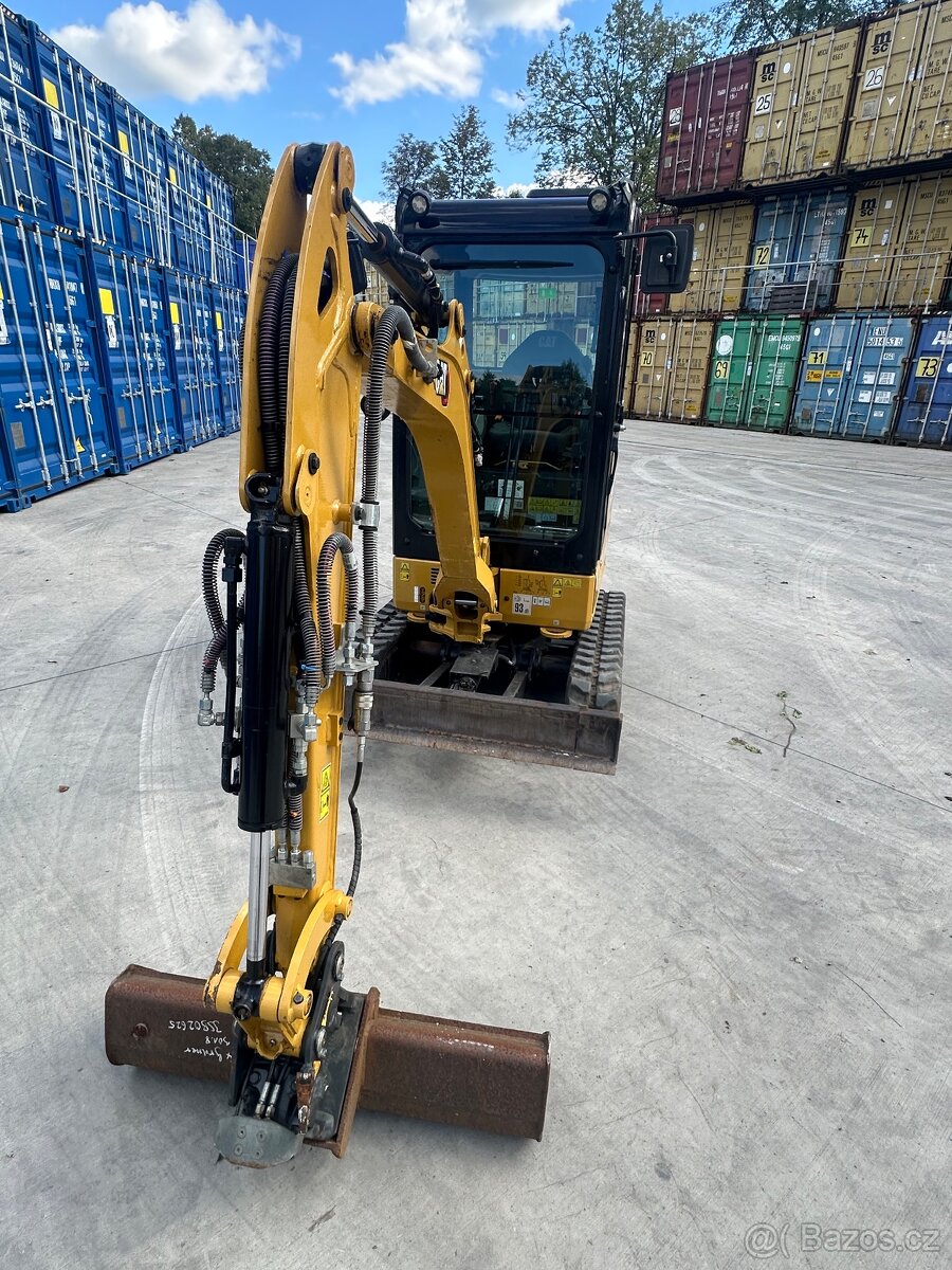 CAT 301.8