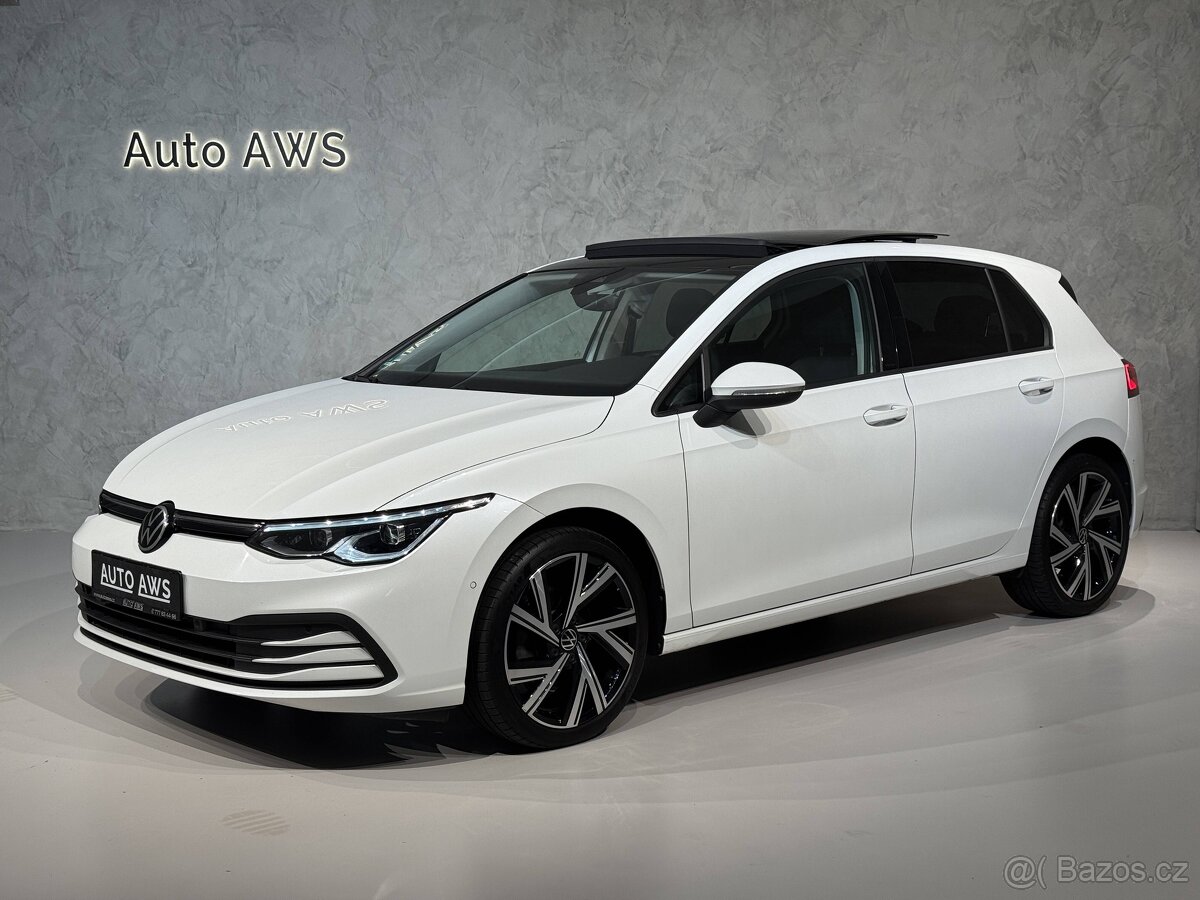 Volkswagen Golf 2.0TDi Life IQ Light Panorama Virtual