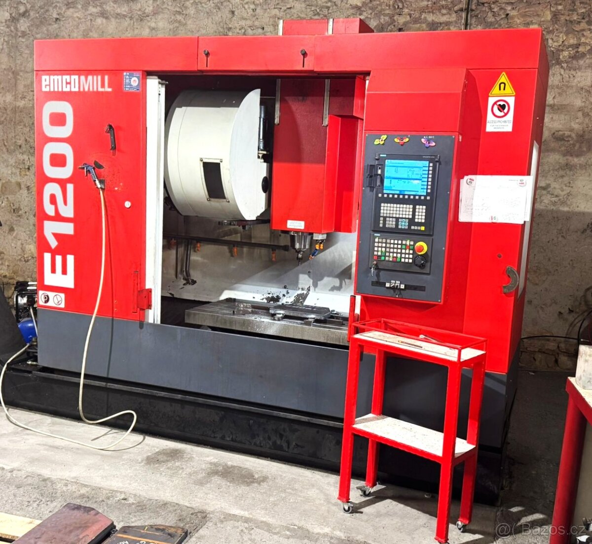 Obráběcí centrum  EMCO