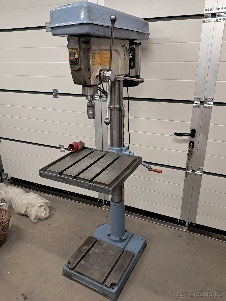 Stojanová vrtačka