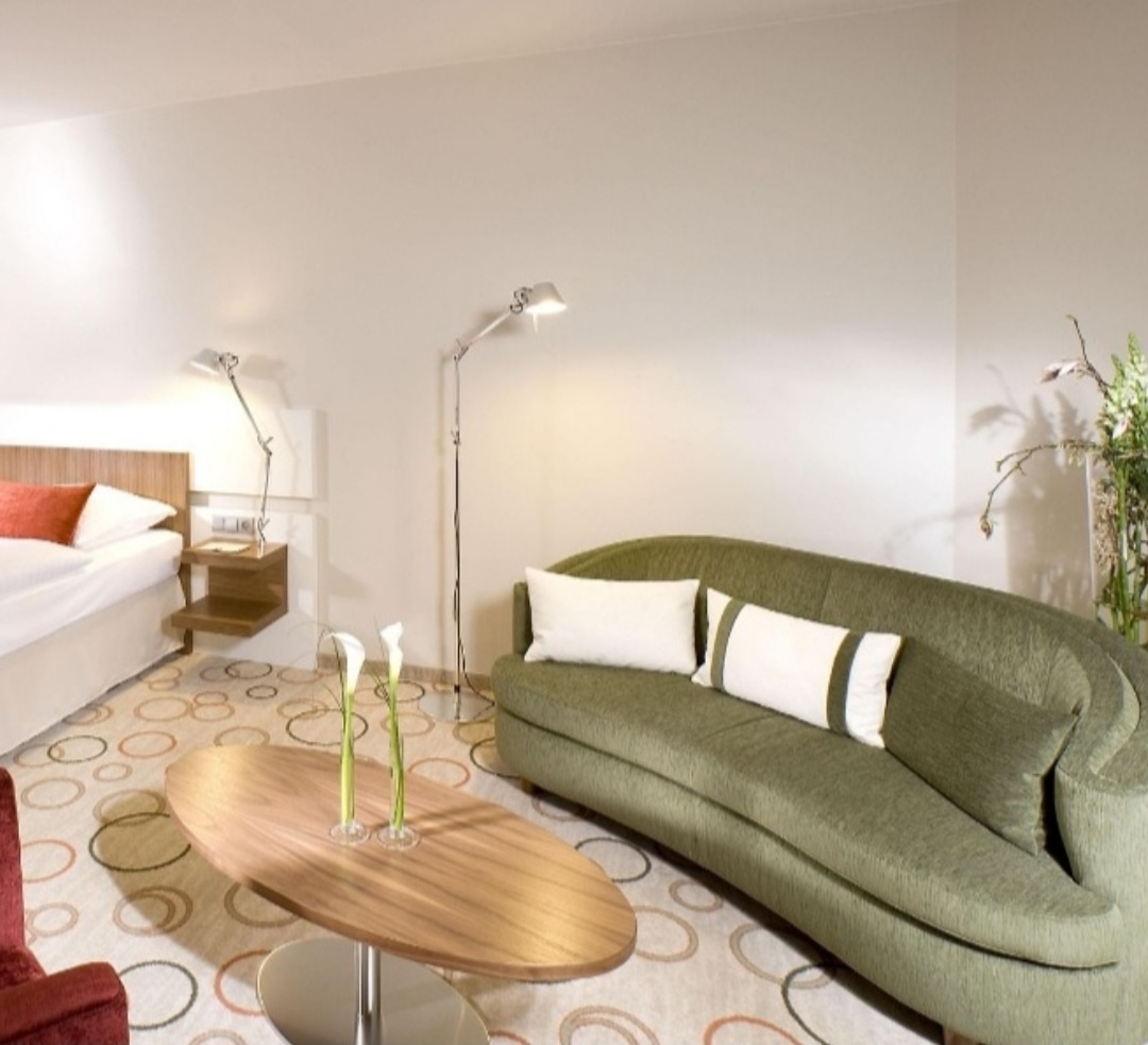 3x stylova pohovka gauc sofa z hotelu