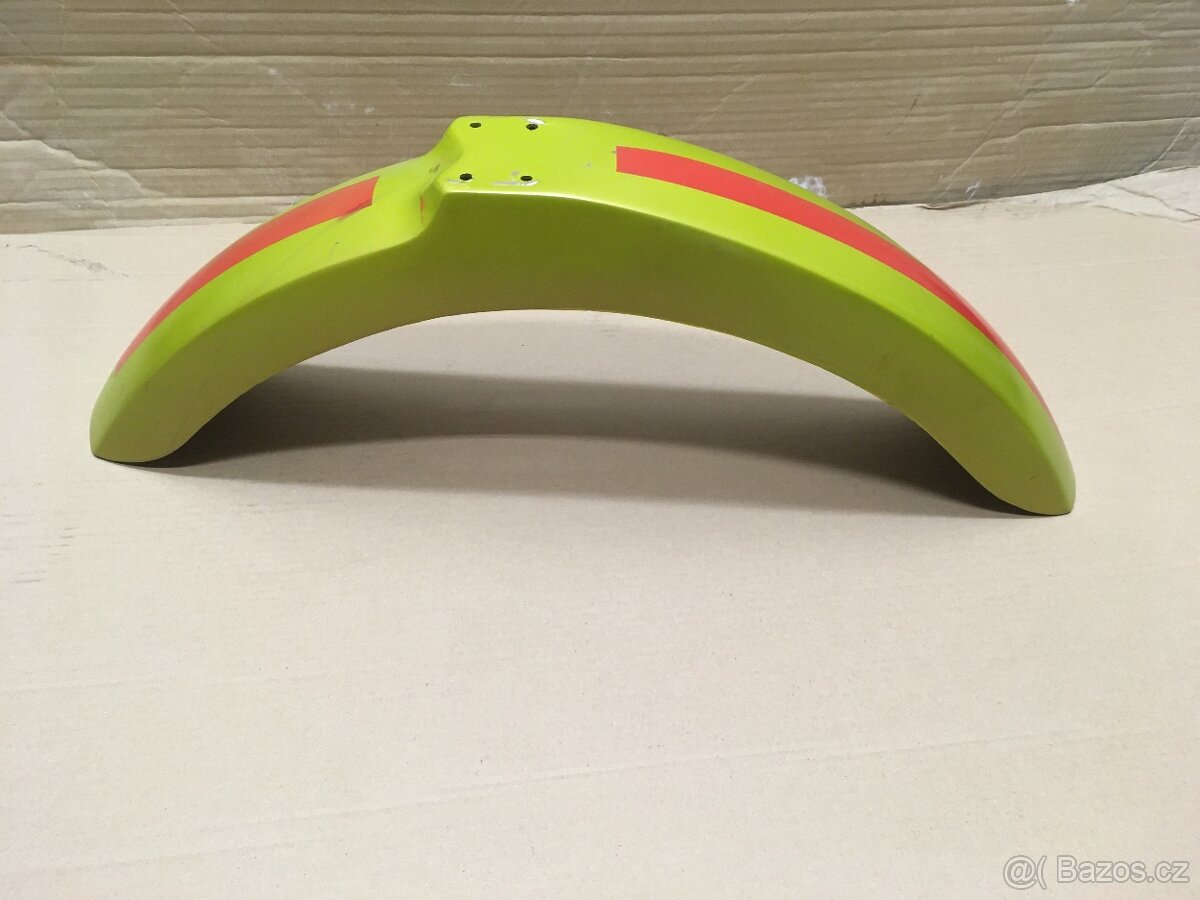 Prodám laminatový přední blatník