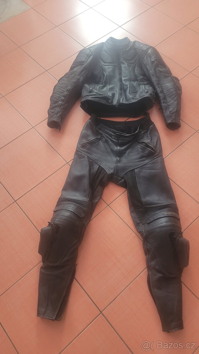 moto oblečení