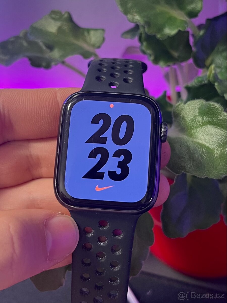 Apple Watch 5 44mm