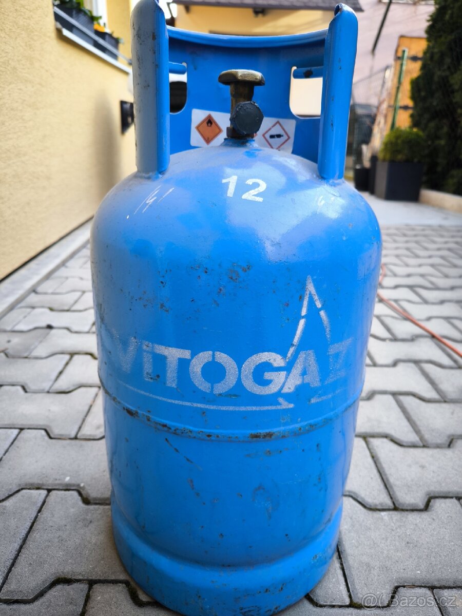 Propan butan bomba plná