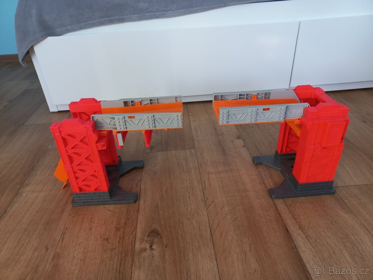 Hotwheels mosty