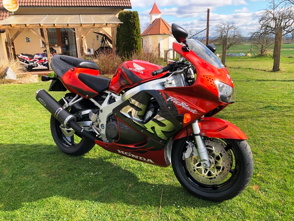 Honda CBR 900RR, TOP stav, Nová cena