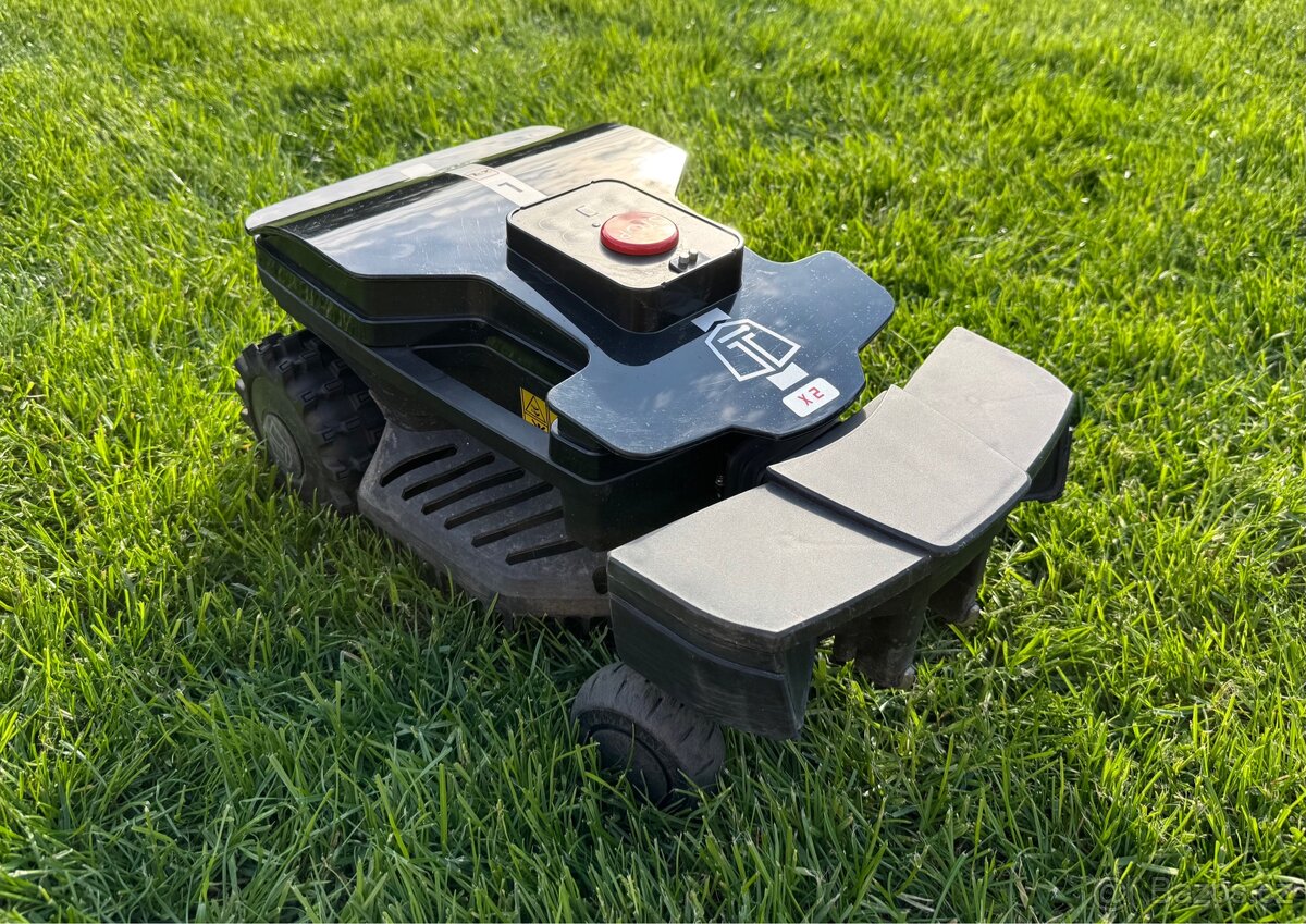 TECHLINE Robotická sekačka NEXTTECH LX2 ZR