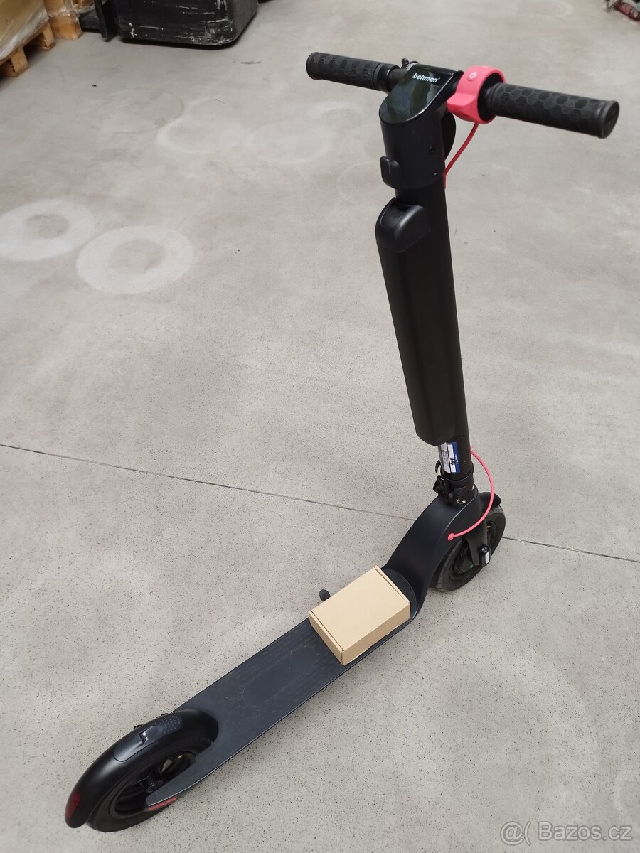 Koloběžka MOPMAN Go Plus Red 350W (č.101)