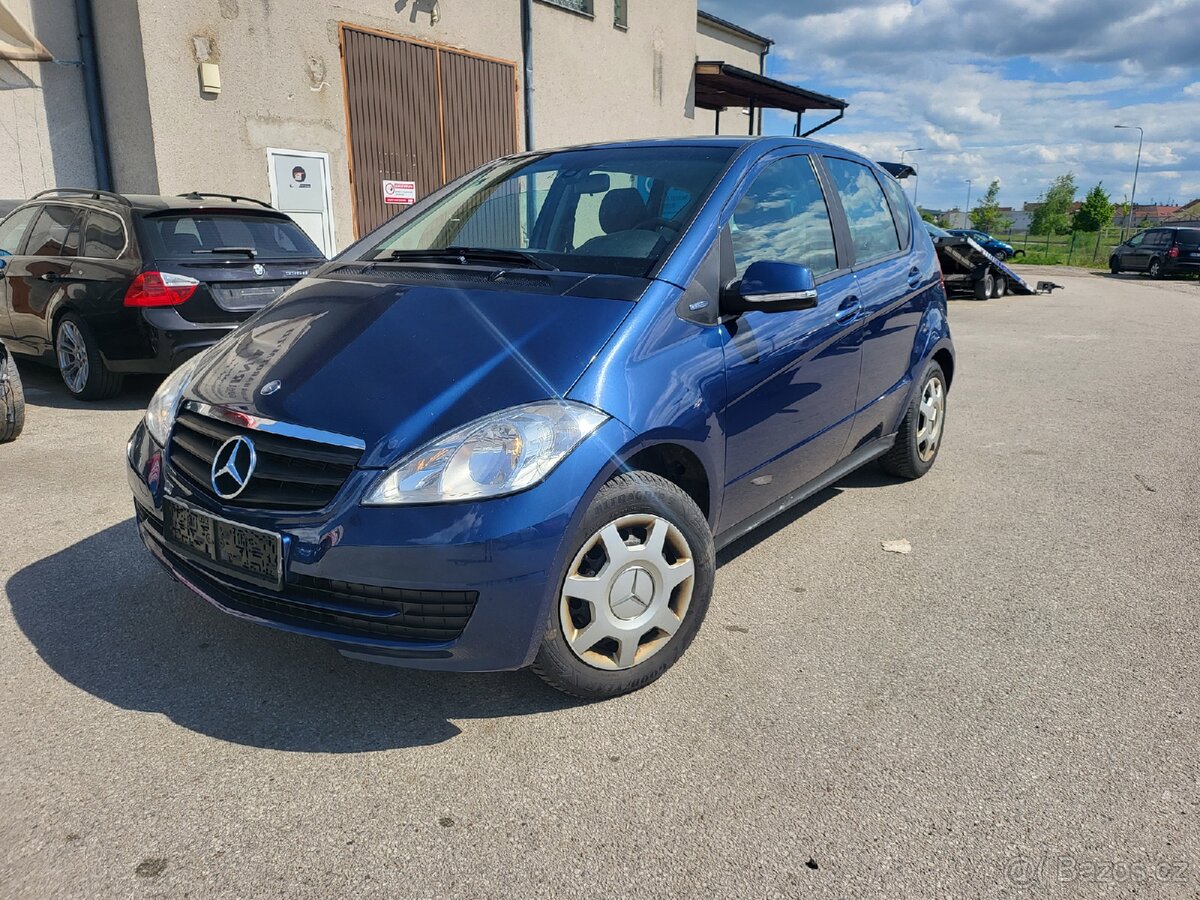 Mercedes Benz A150, facelift, 1.5i,70kw, nová STK