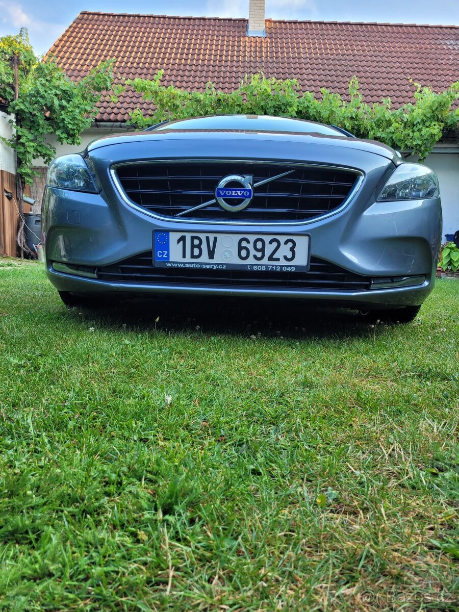 Volvo V40 16D 84 kw, R.V. 2015
