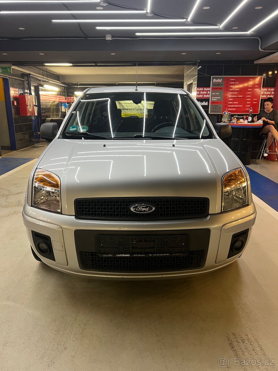 Ford Fusion, 1.4 i