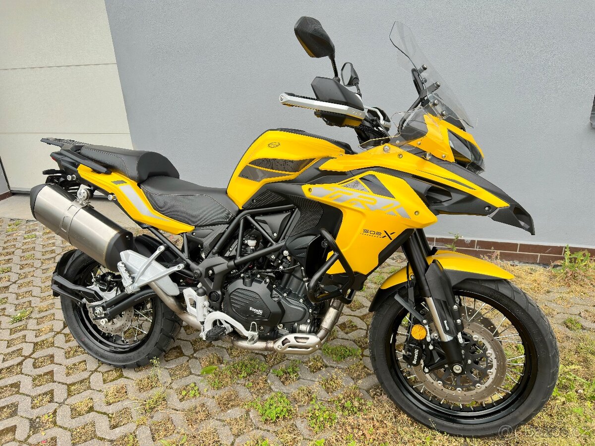 Benelli trk 502x