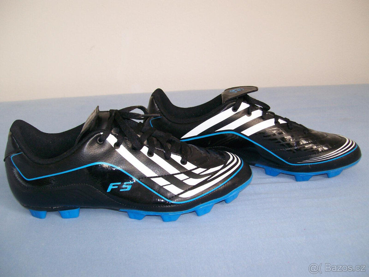 Kopačky ADIDAS F 5 - č. 43 1/3
