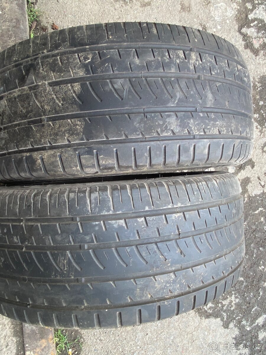 Prodám 2ks 225/45 r17