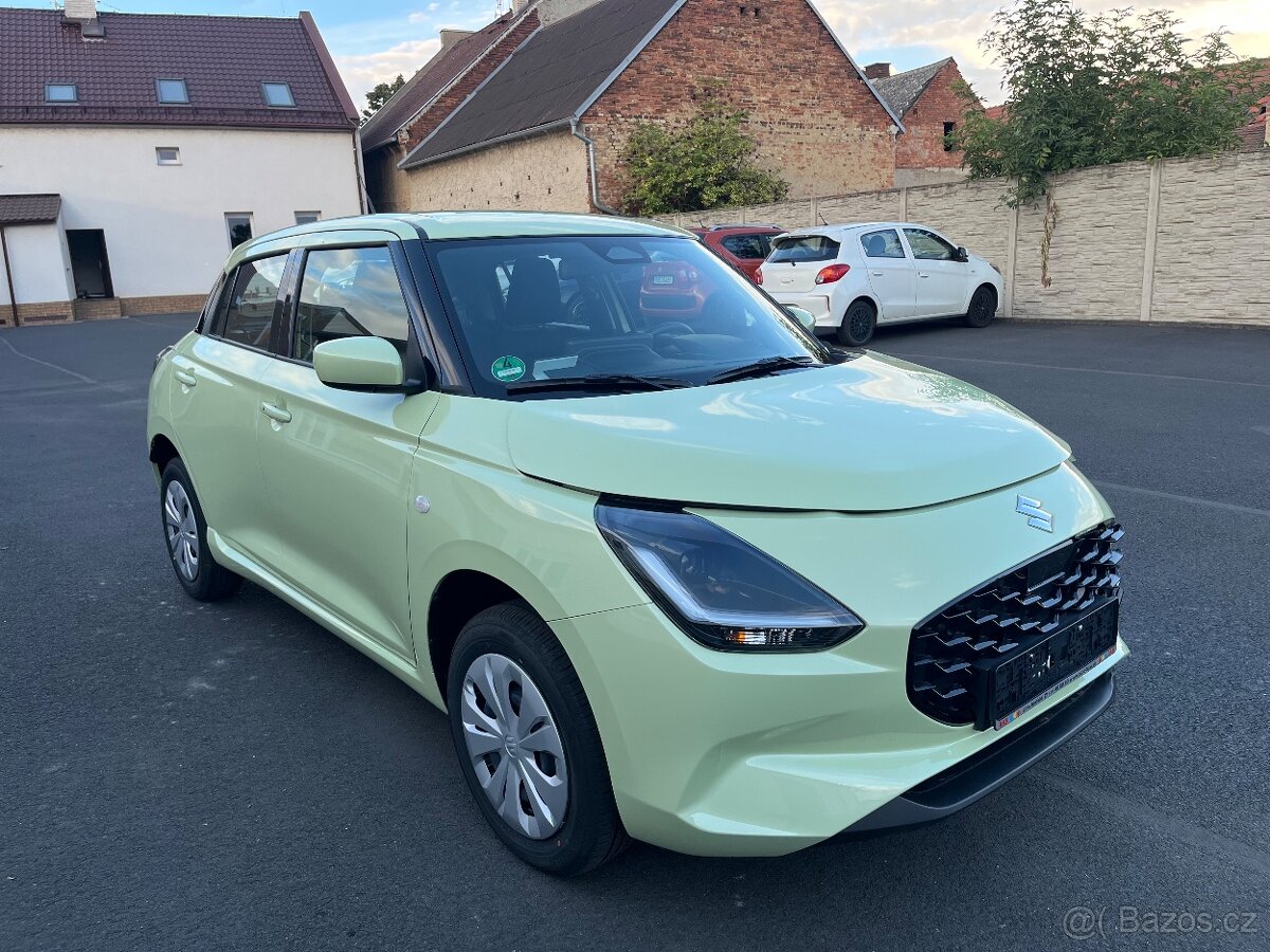SUZUKI SWIFT PREMIUM 1.2 HYBRID 4x4 rv.2025