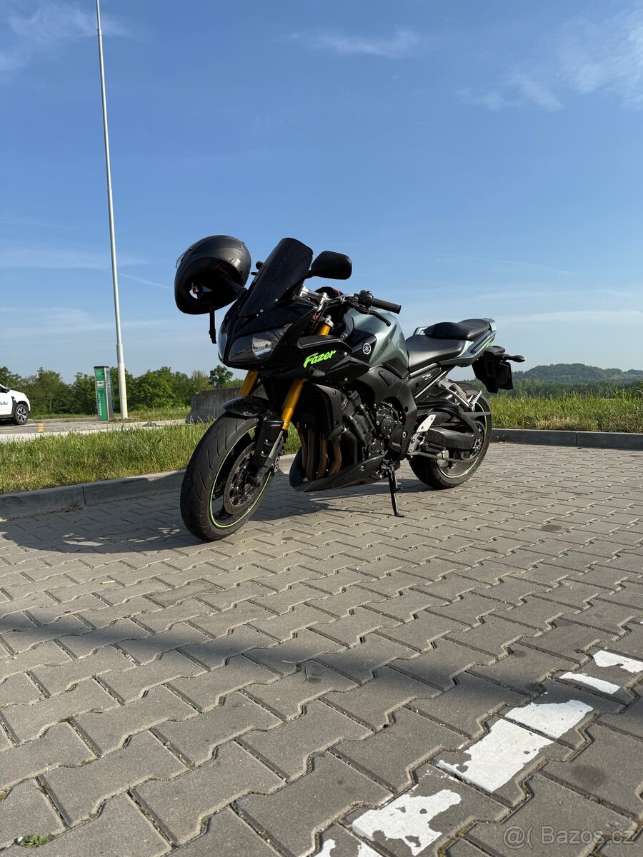 Yamaha FZ1