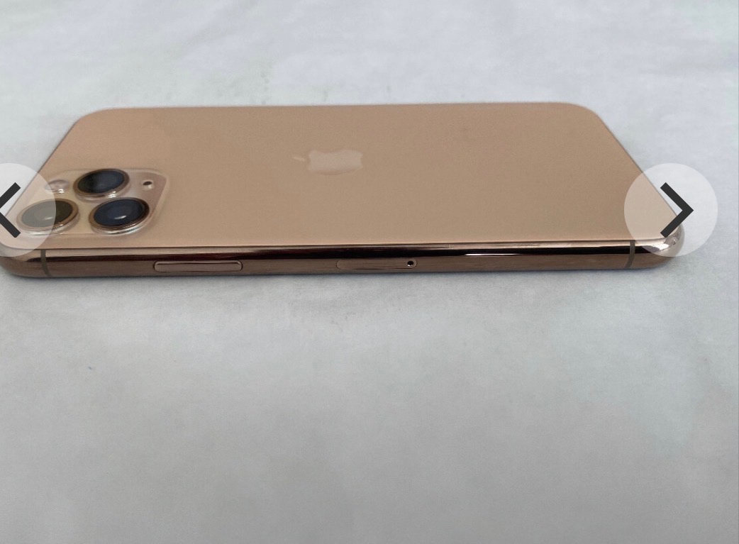 IPhone 11 Pro zlatý