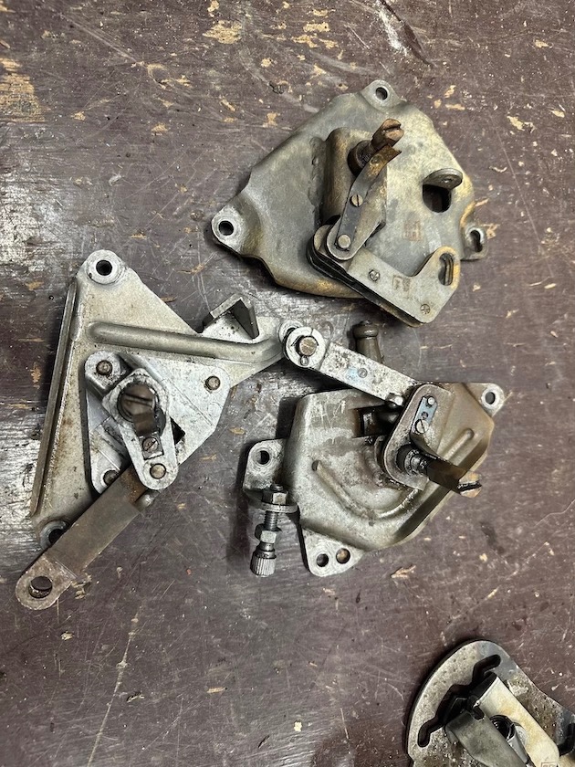 Predám vypínaní spojky, spojkový polautomat JAWA ČZ 175 250