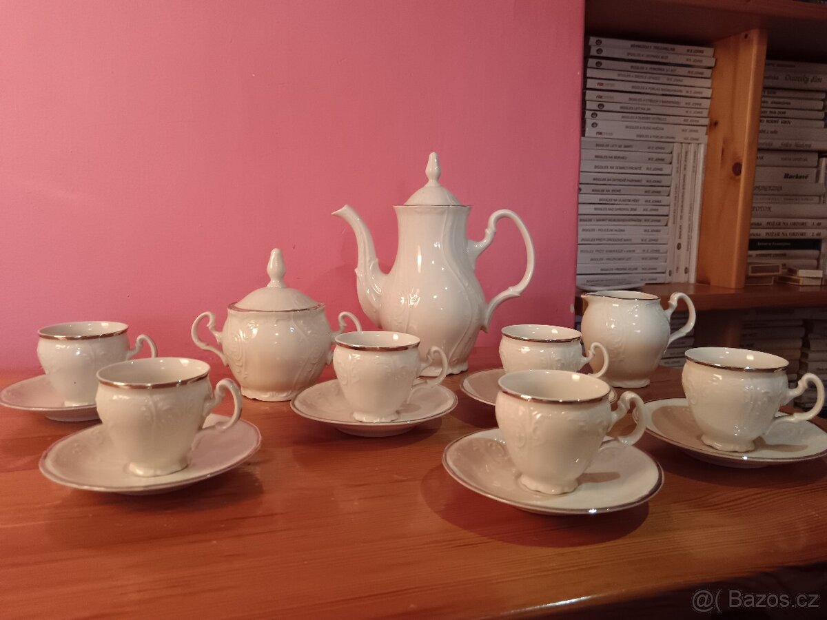 Kávová souprava pro 6 osob, karlovarský porcelán, Thun 1794
