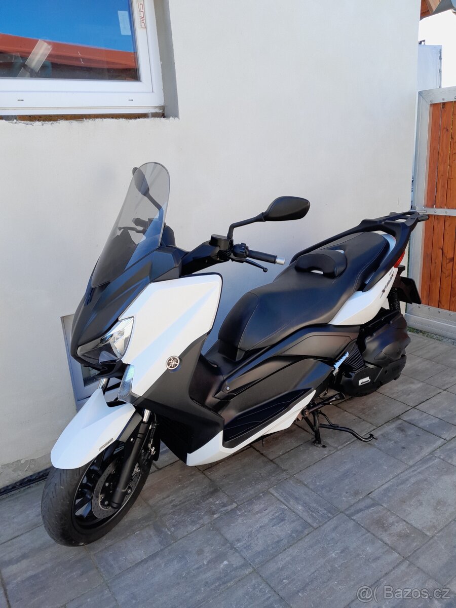 Yamaha Xmax 400, 2015, 23t.km, AKCE