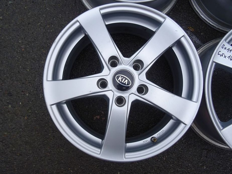 Alu disky Kia, 16",  5x114.3 , ET 48 ,šíře 6,5J