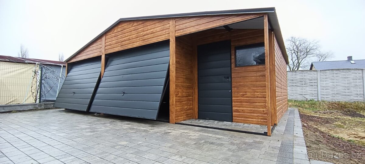 Plechová garáž imitace dřeva 6x6+2m kůlna