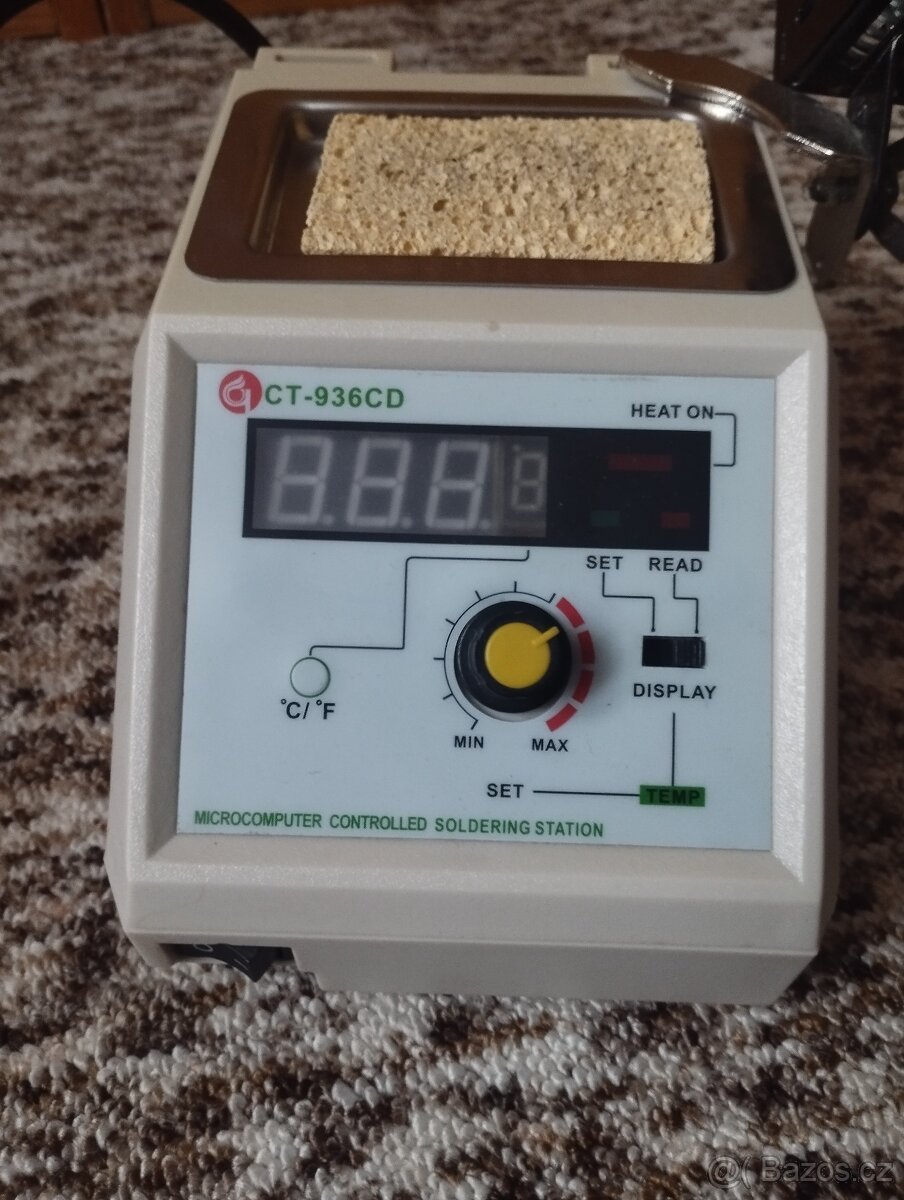 Pájecí stanice + náhradní hroty