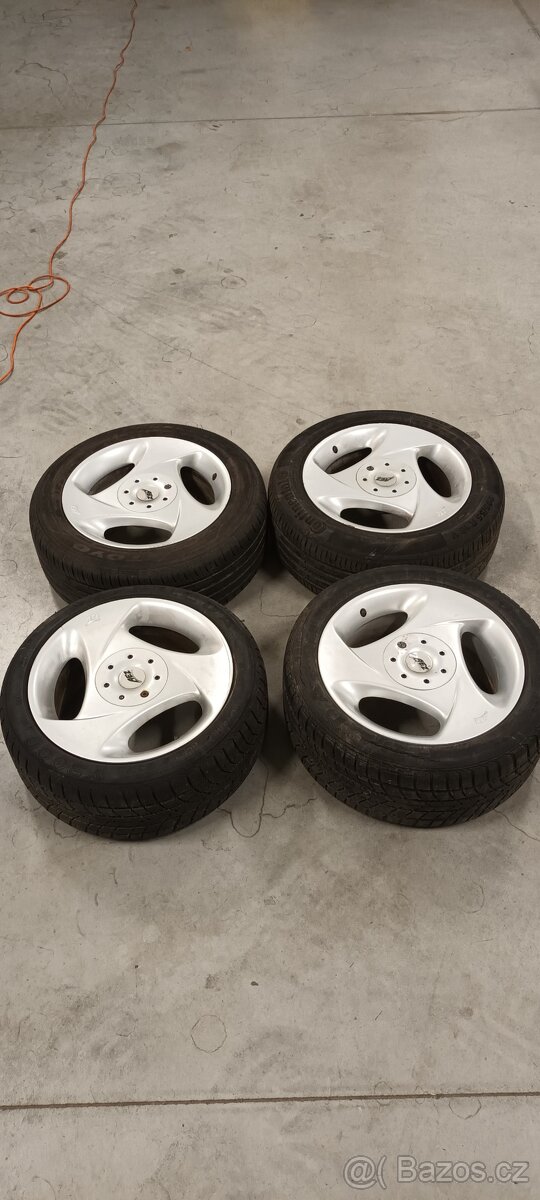Prodám třípaprsková alu kola AEZ 7,5X16 5X112
