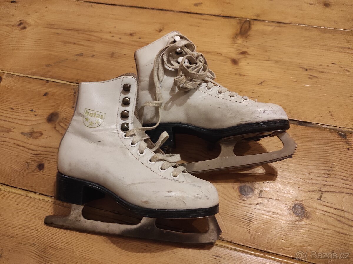 Brusle dívčí vel. 28 a nové 32