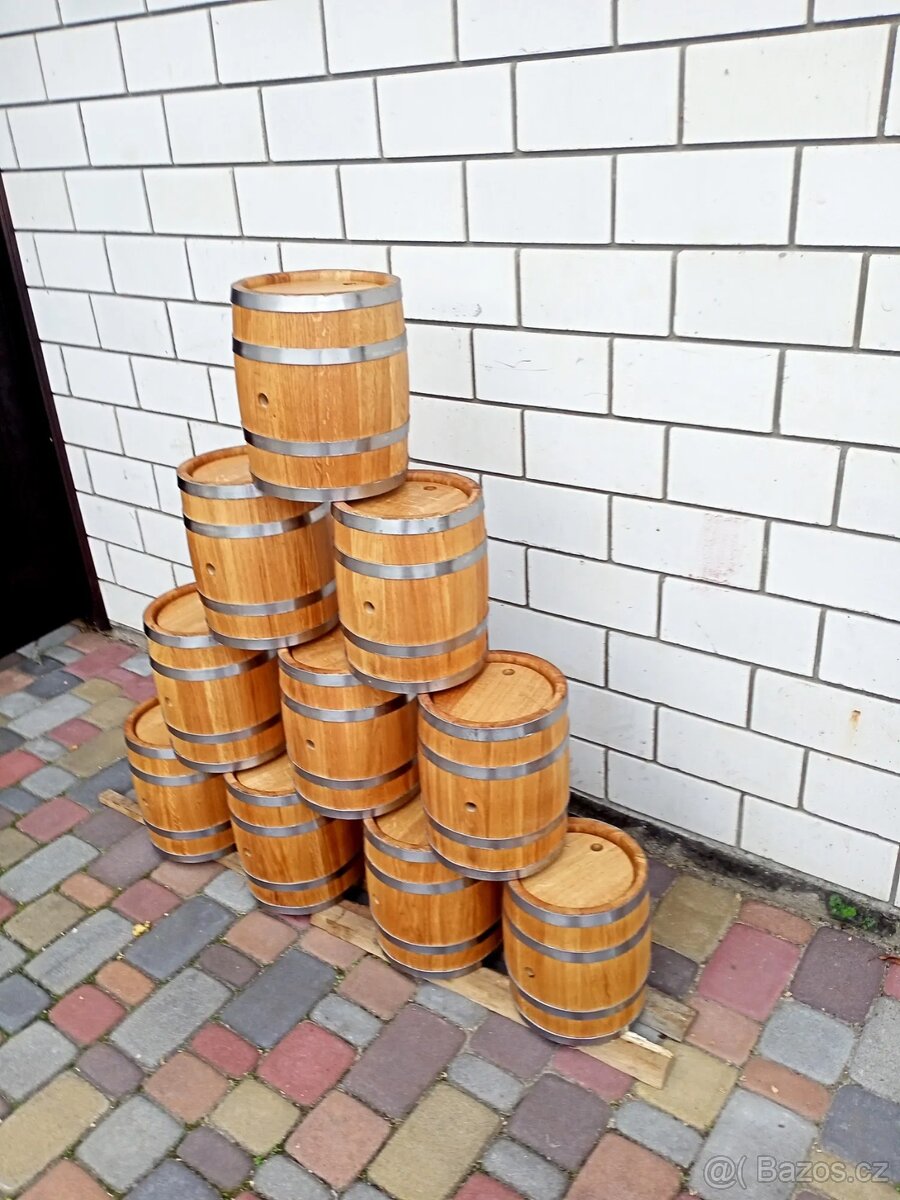 Dubové sudy, nábytok a doplnky