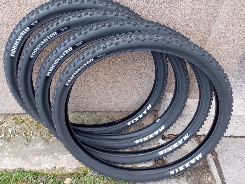 Maxxis Forekaster pláště na MTB