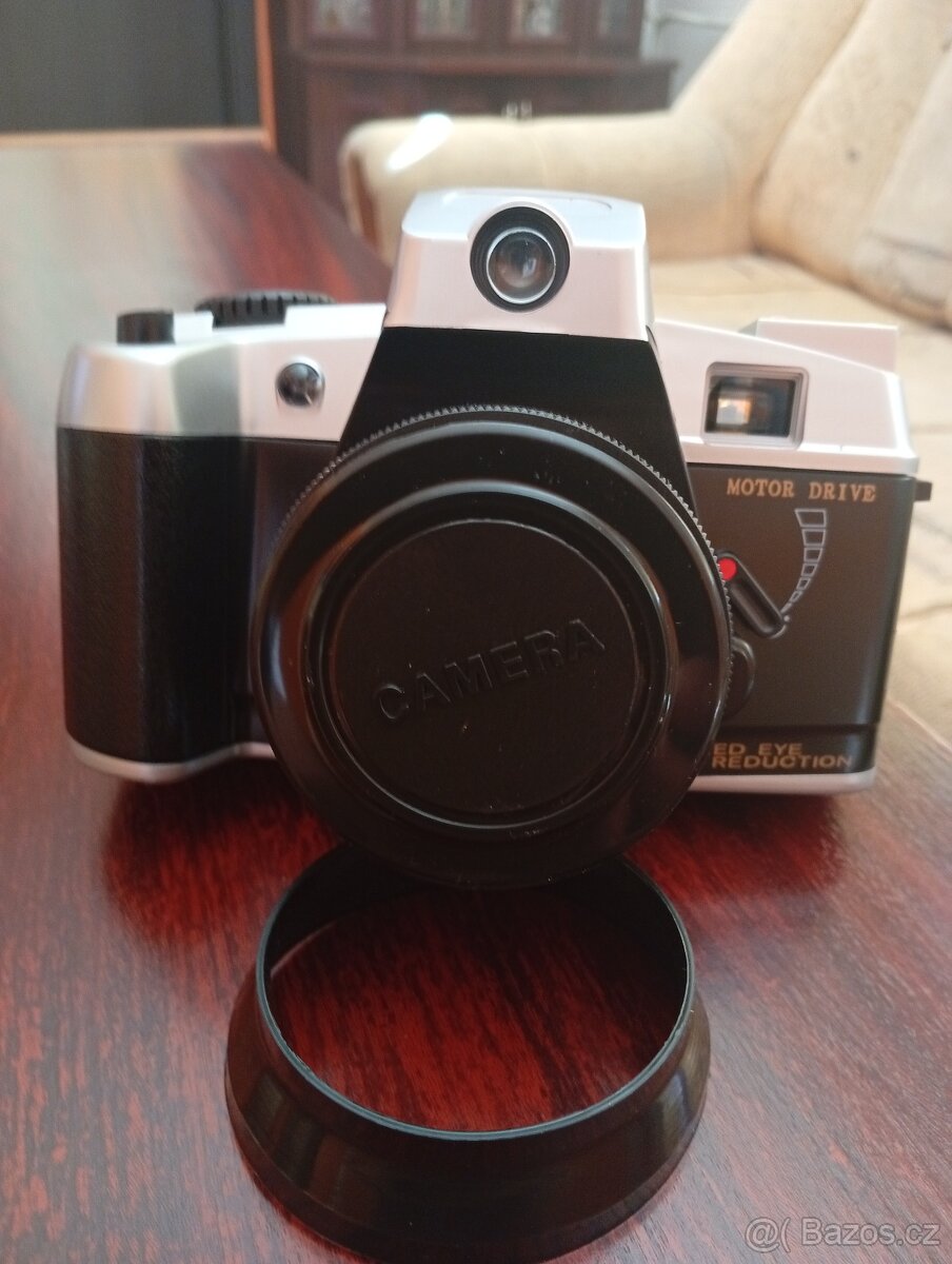 Prodám fotoaparát neznámé značky