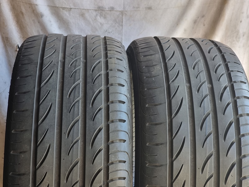 Letní pneu Pirelli 93Y 245 35 19