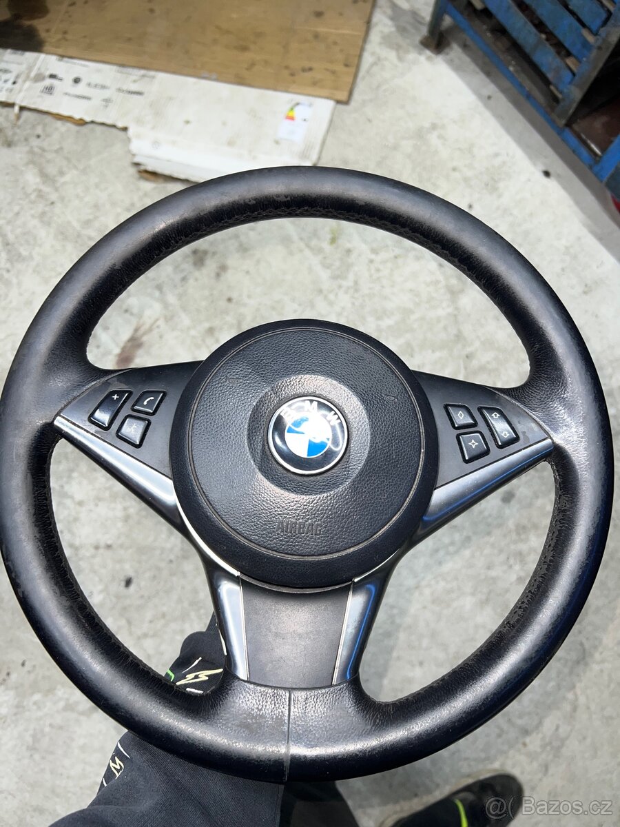Volant E61/60 M vybava