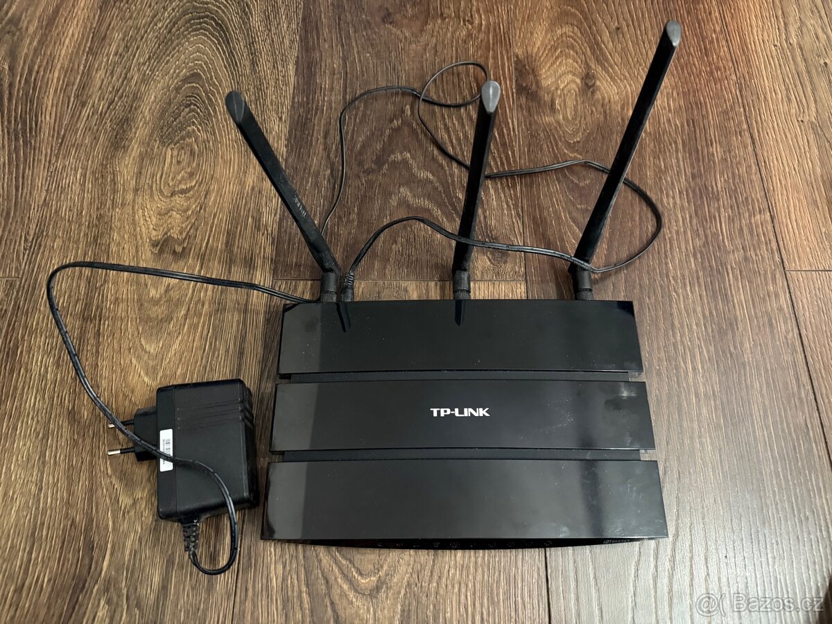 TP-LINK TD-W9980B Modem a WiFi router