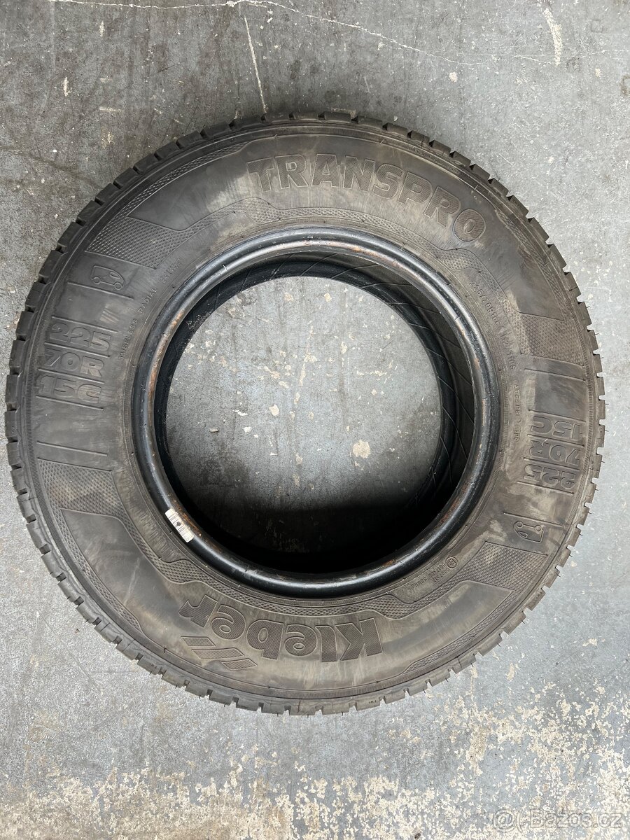 Letní kola KLEBER 225/70 R 15C