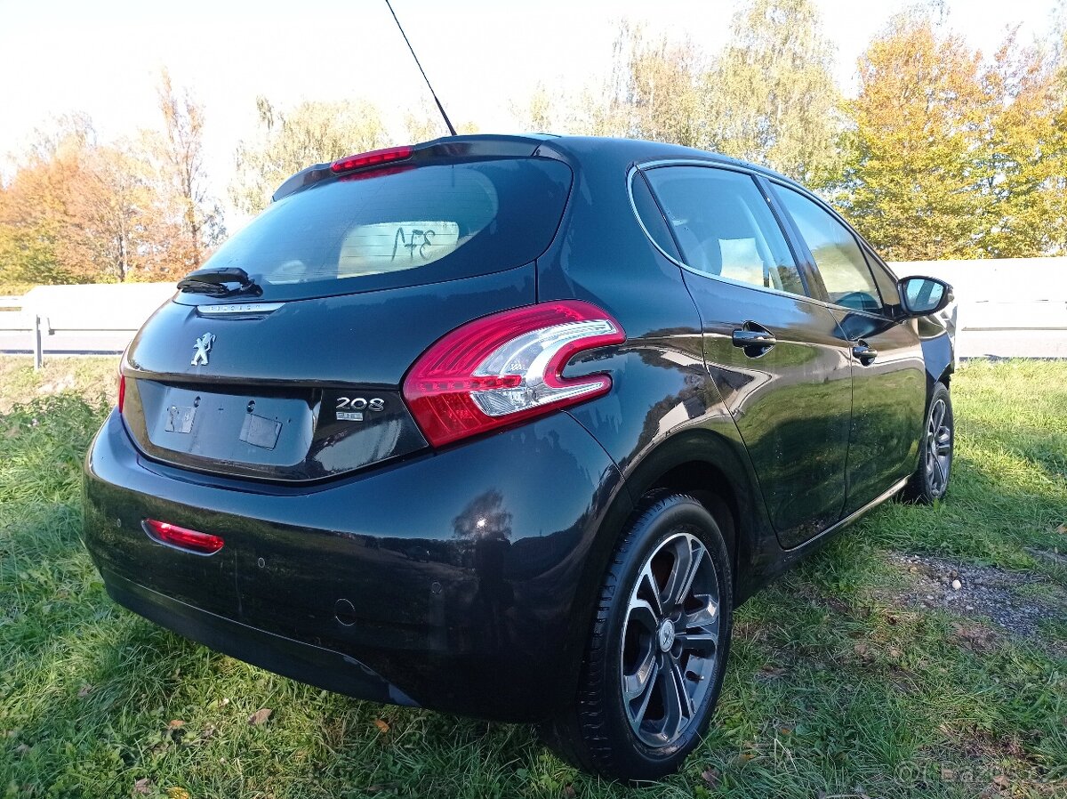 Peugeot 208 1.6HDi 16V 92 náhradní díly