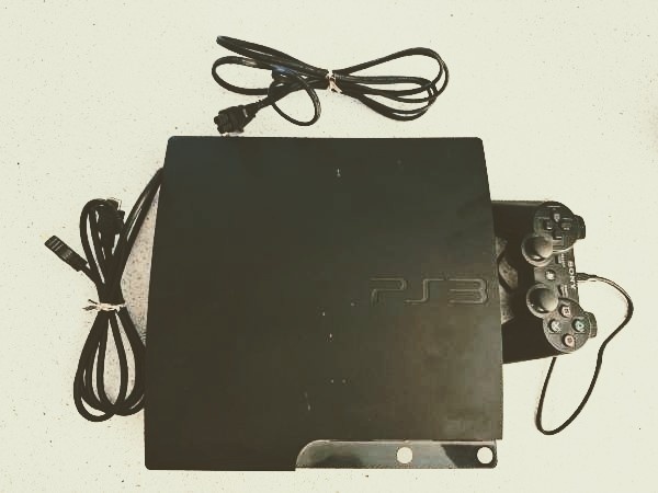 Nintendo Wii + Sony LCD Bravia –TOP–