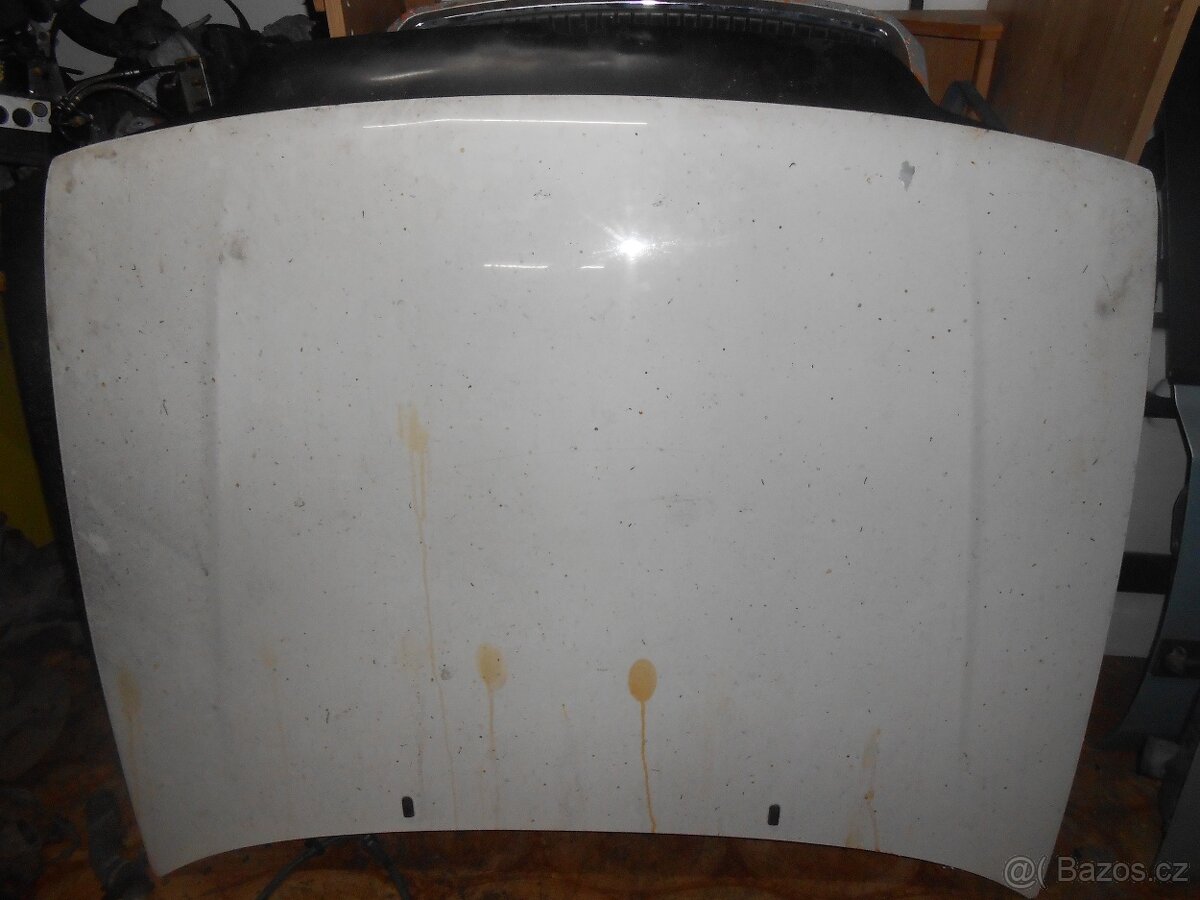 prodam predni kapotu na seat inca , vw cady