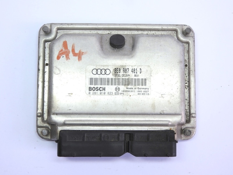 Řídící jednotka motoru 2.5TDi 8E0907401D Audi A4 8E