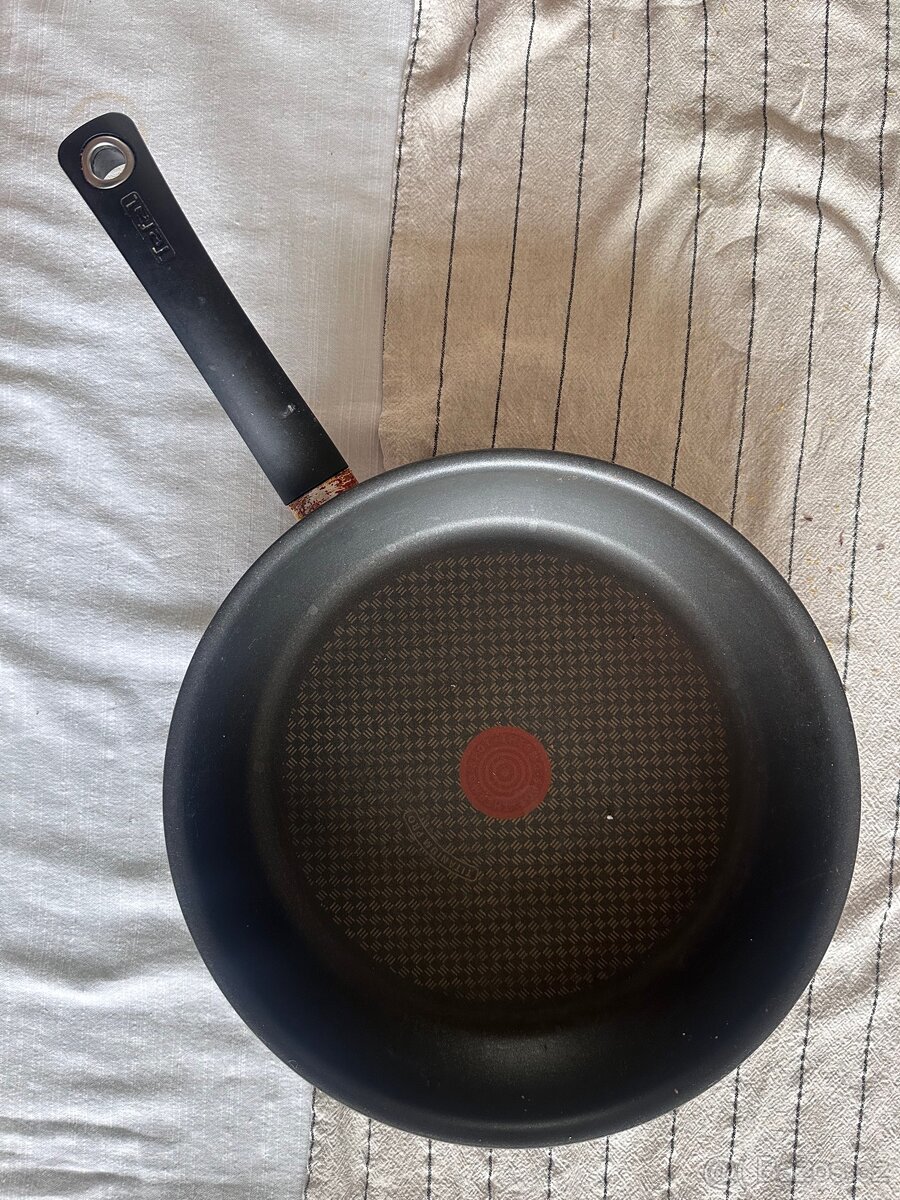 Pánev Tefal