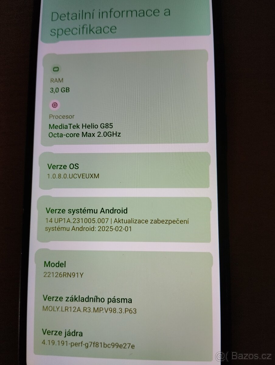 Mobilní telefon