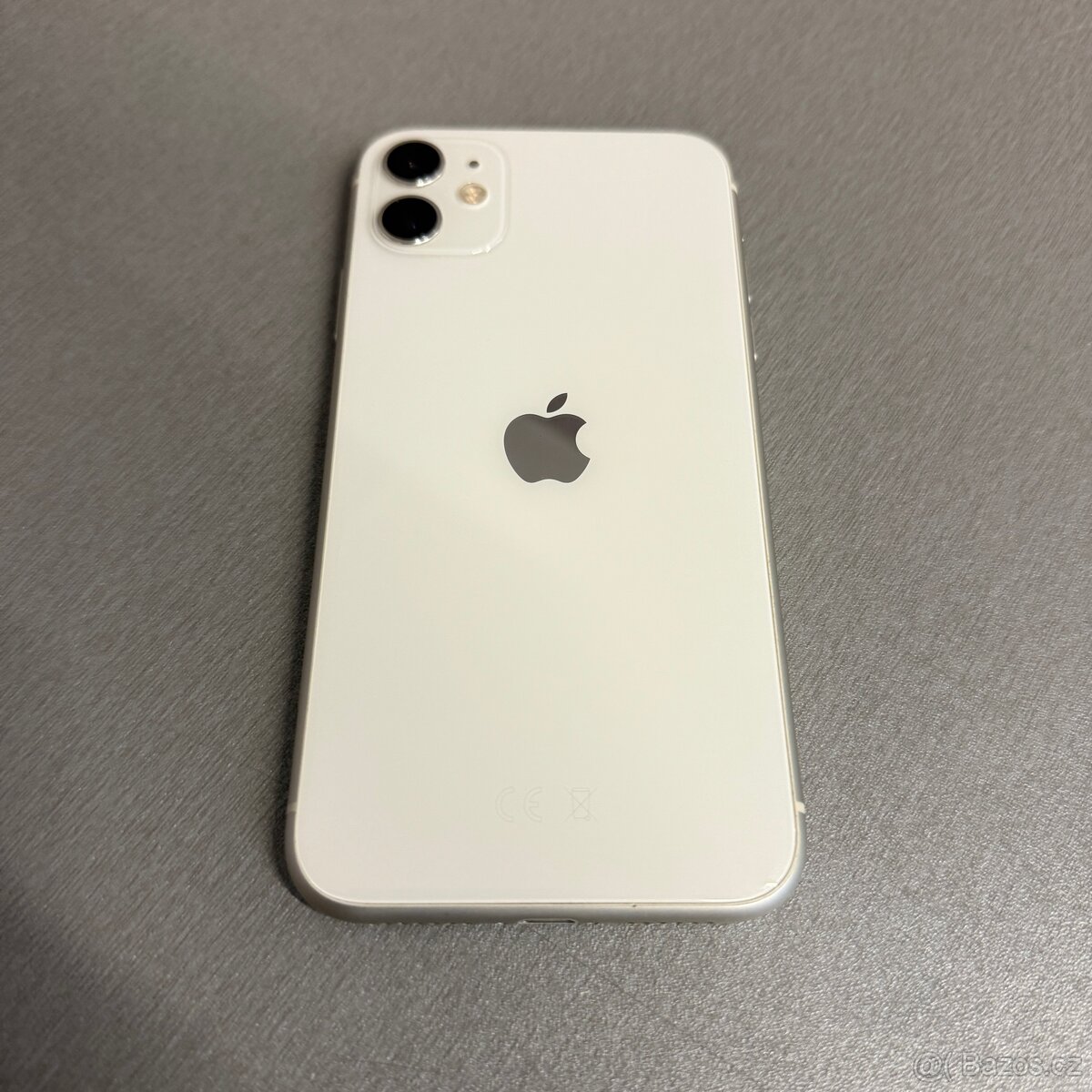 iPhone 11 128GB bílý, jako nový, 12 měsíců záruka