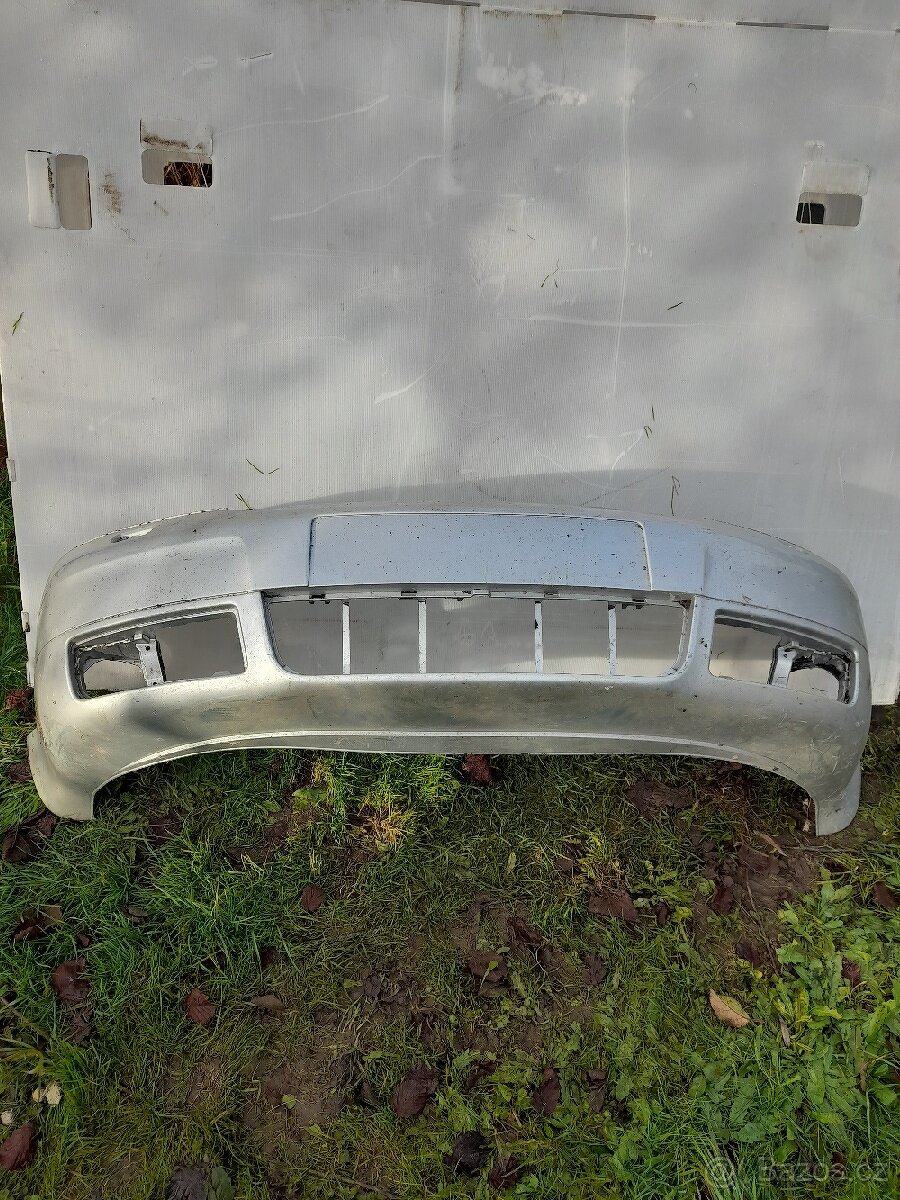 Přední naraznik audi A6