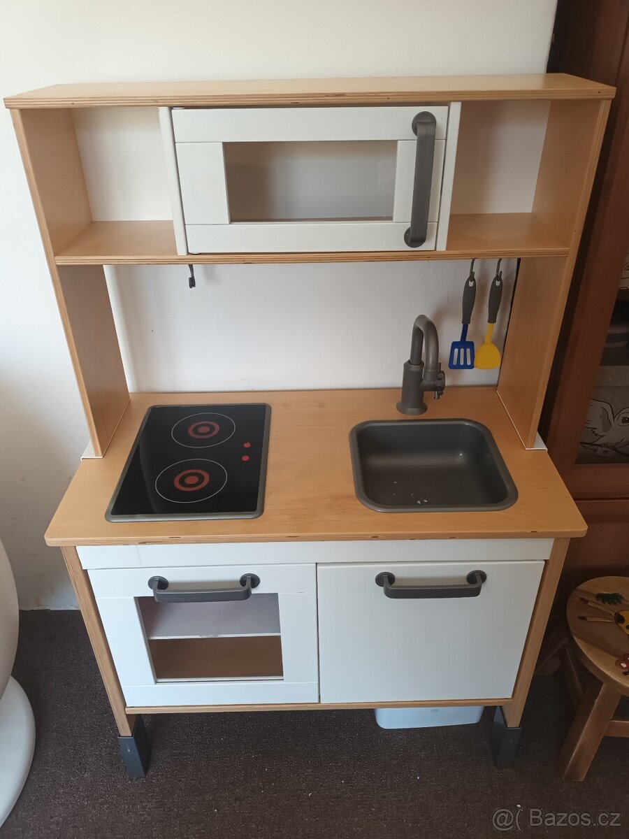 Dětská kuchyňka Ikea