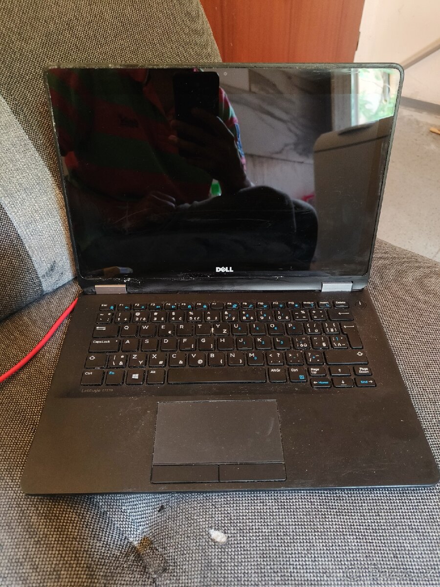 Prodám notebook Dell latitude e7270