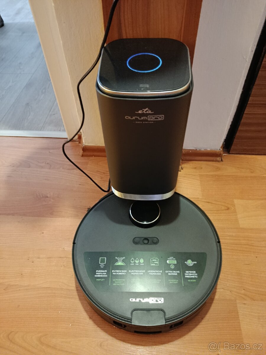 Robotický vysavač ETA