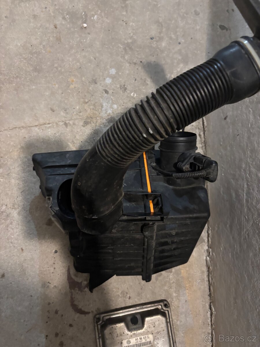 Filtr box a váha vzduchu 1.4tdi