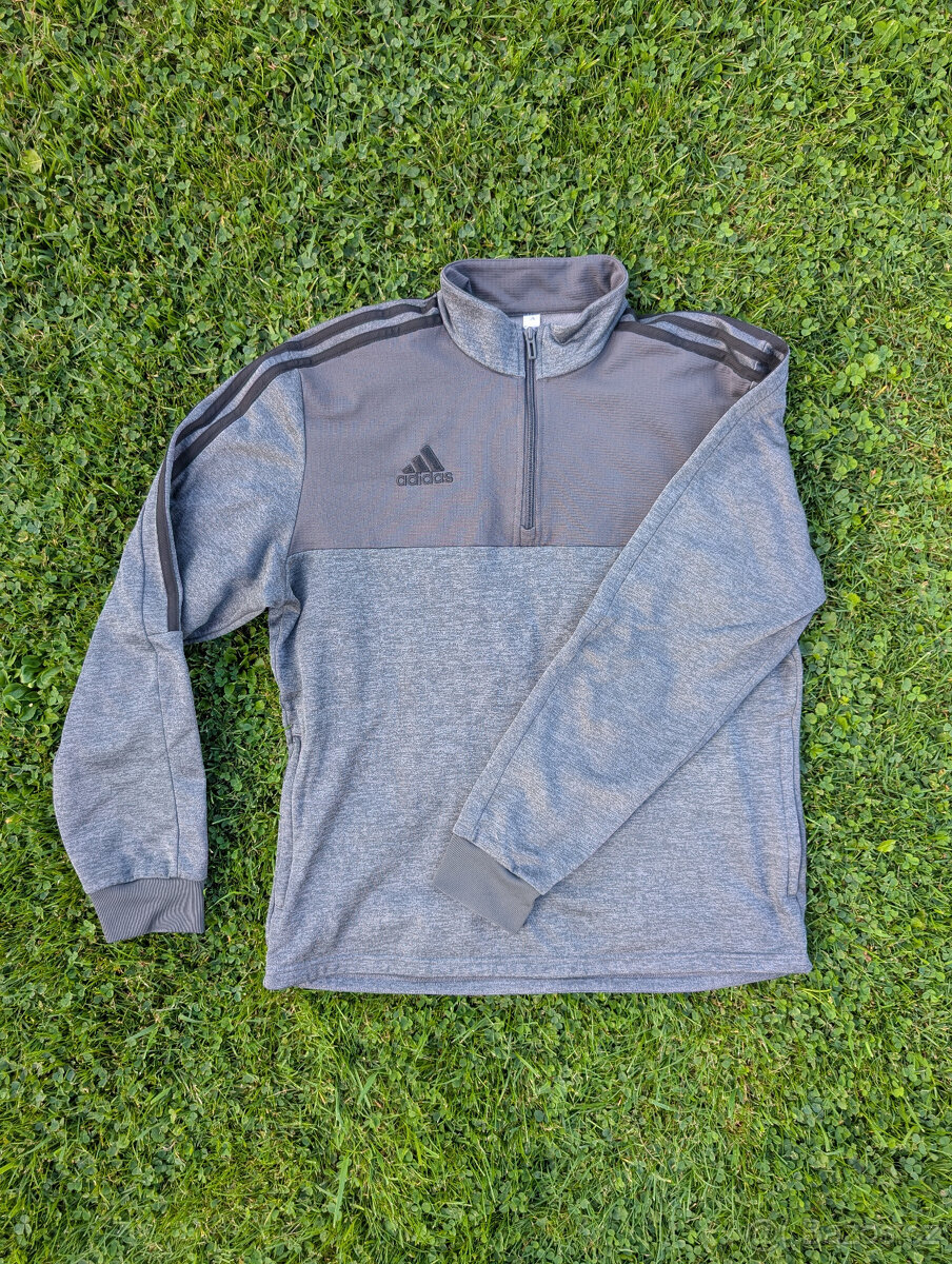 Adidas outdoorová mikina se zipem vel. M